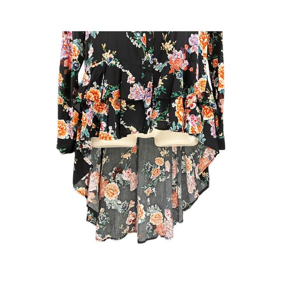 For The Republic Women's Black W/ Floral Hi/Low Hem Long Slv Button Front Top L - Picture 3 of 8